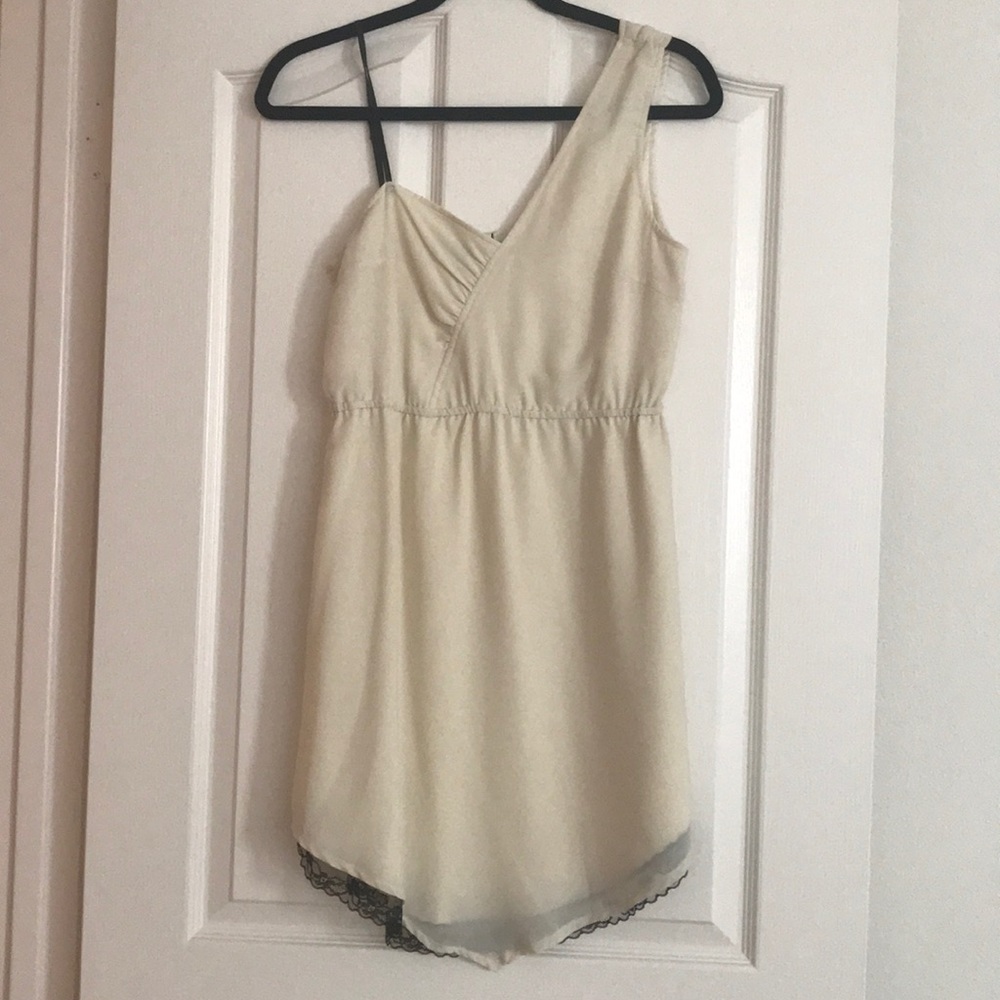 Volcom creme dress size small junior